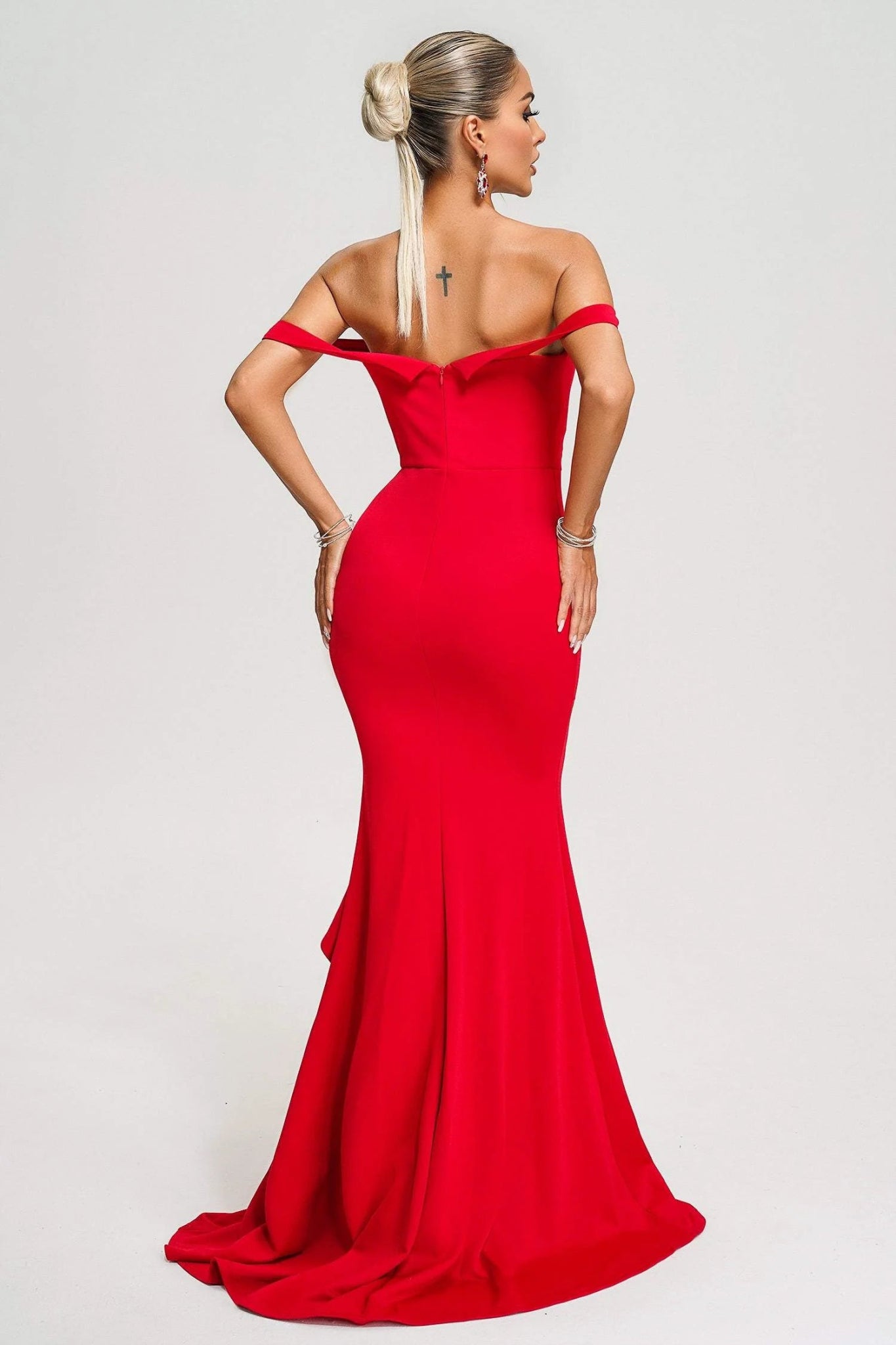 Xulia Off Shoulder Maxi Dress - Styled Collective